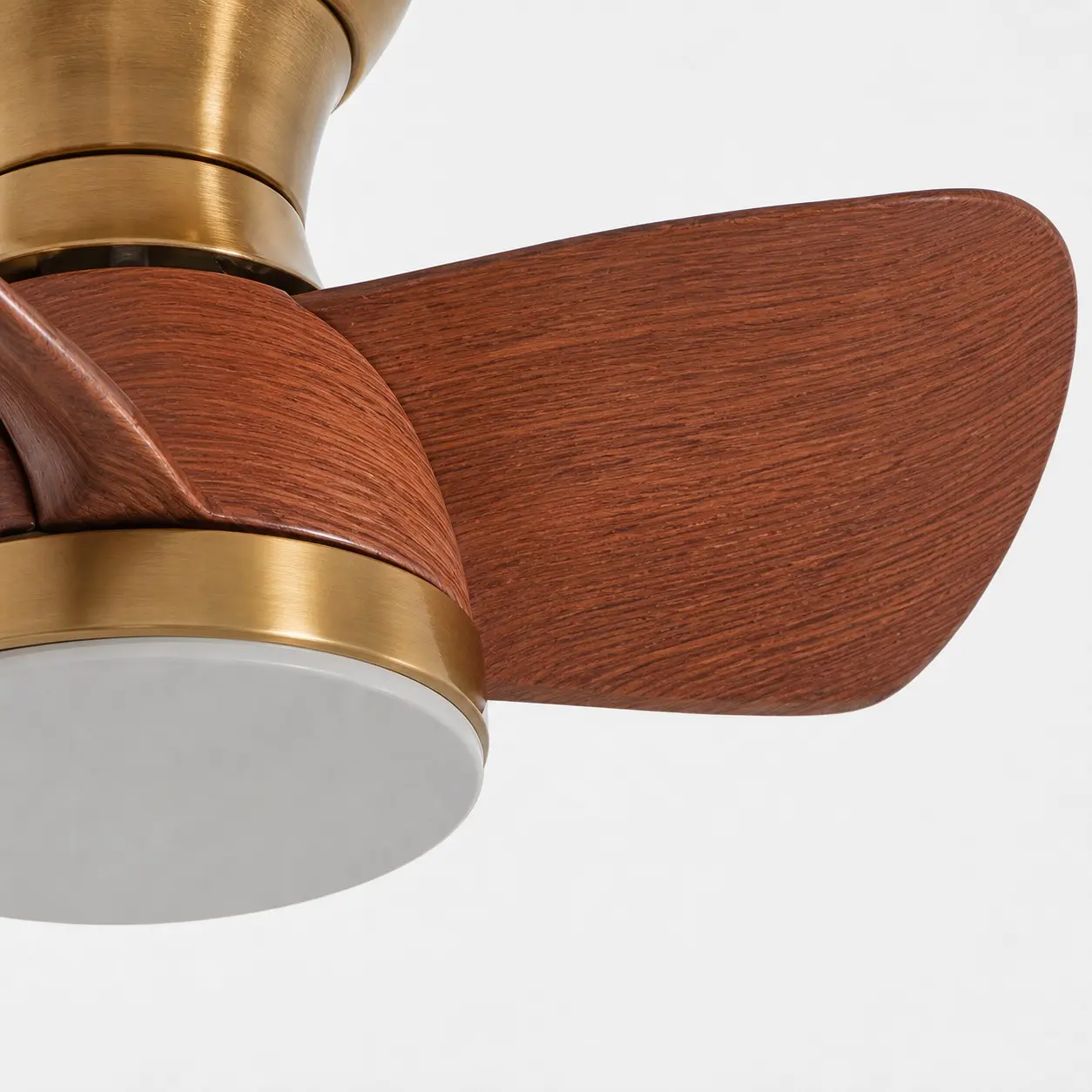 Wood-look fan blade texture and profile detail