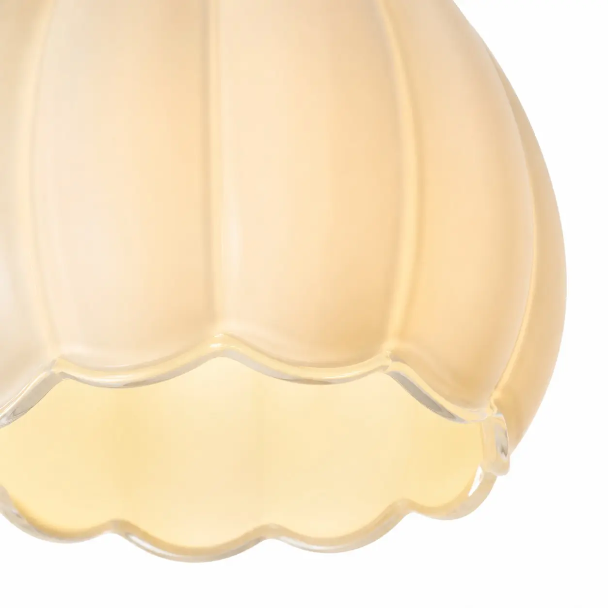 Scalloped milk glass edge detail